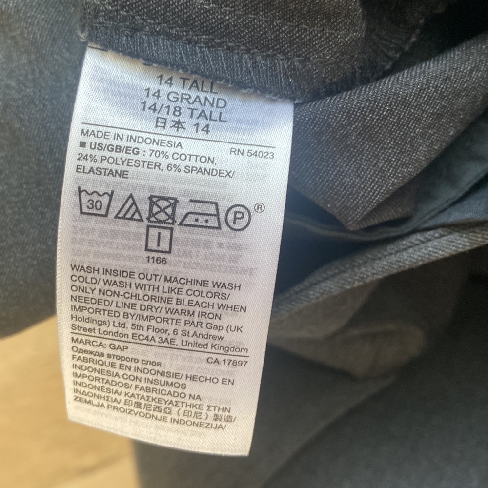 Gap Womens 14 T Skinny Ankle Slacks. Grey. Front zipper pockets and faux back - Picture 7 of 12